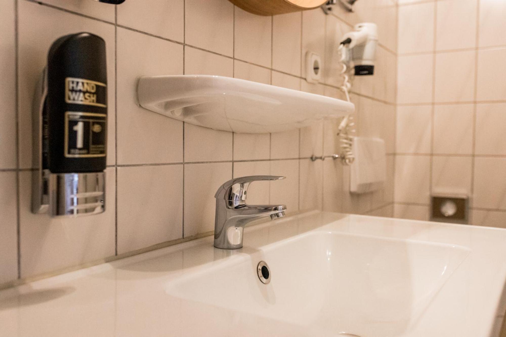 Kurhotel Quellenhof Bad Bertrich Kültér fotó